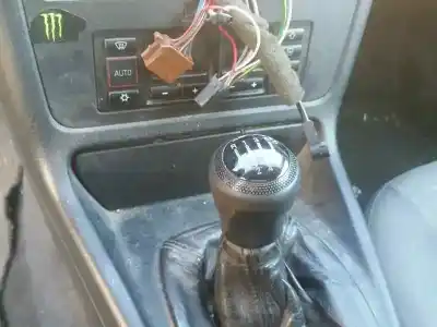 Veículo de Sucata audi a4 berlina (b5) 1.8 t do ano 1996 alimentado aeb