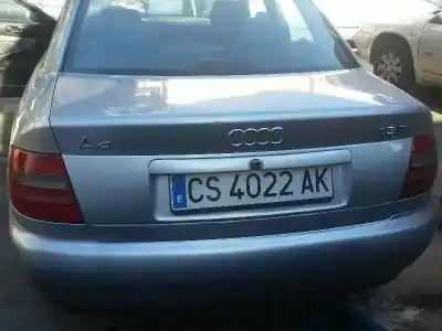 Veículo de Sucata audi a4 berlina (b5) 1.8 t do ano 1996 alimentado aeb