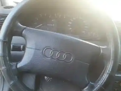 Veículo de Sucata audi a4 berlina (b5) 1.8 t do ano 1996 alimentado aeb