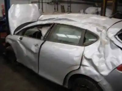 Veículo de Sucata seat leon (1p1) 1.9 tdi do ano 2007 alimentado bxe