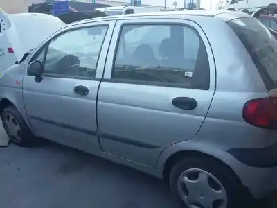Veículo de Sucata daewoo matiz cd do ano 2001 alimentado f8cv