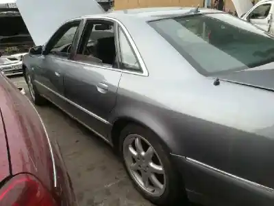 Veículo de Sucata audi a8 (d2) 4.2 v8 40v do ano 2000 alimentado aqf