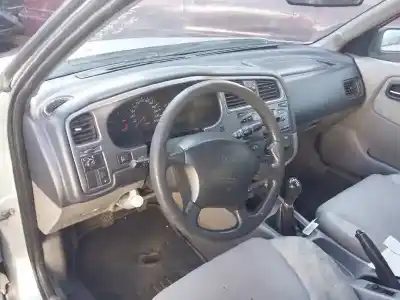 Scrapping Vehicle nissan primera traveller (wp11e) slx of the year 2000 powered cd20