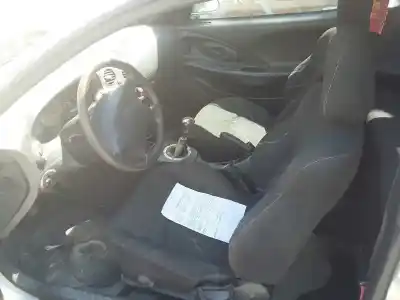 Veículo de Sucata hyundai coupe (rd) 1.6 16v cat do ano 2001 alimentado g4ed