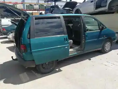 Sloopvoertuig peugeot 806 srdt van het jaar 1996 aangedreven dhx