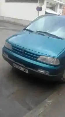 Sloopvoertuig peugeot 806 srdt van het jaar 1996 aangedreven dhx