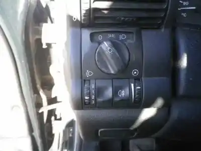 Veículo de Sucata opel omega b cd familiar do ano 1994 alimentado x20xev