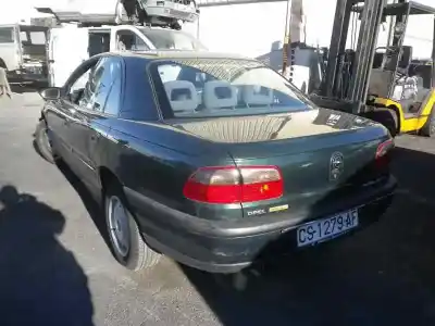 Veículo de Sucata opel omega b cd familiar do ano 1994 alimentado x20xev