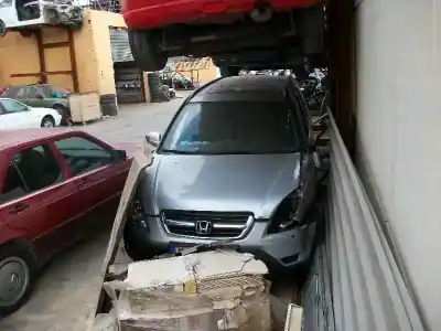 Scrapping Vehicle HONDA CR-V (RD8) 2.0 VTEC CAT of the year 2002 powered K20A4