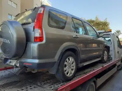 Scrapping Vehicle honda cr-v (rd8) es of the year 2005 powered k20a4