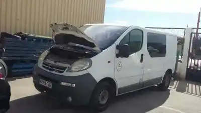 Veículo de Sucata opel vivaro combi 2.7t corto do ano 2006 alimentado f9qu7
