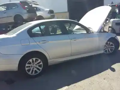 Veículo de Sucata bmw serie 3 berlina (e90) 320d do ano 2007 alimentado n47d20c