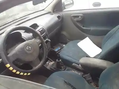 Vehicul casat opel corsa c comfort al anului 2000 alimentat y17dtl