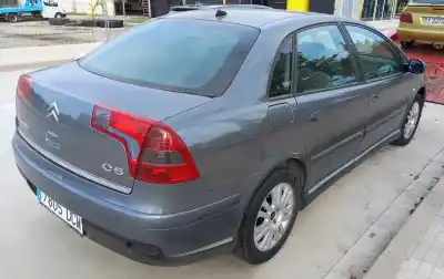 Verschrottungsfahrzeug citroen c5 berlina sx (e) des jahres 2004 angetrieben 9hz