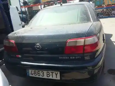 Scrapping Vehicle opel omega b executive berlina of the year 2002 powered y25dt