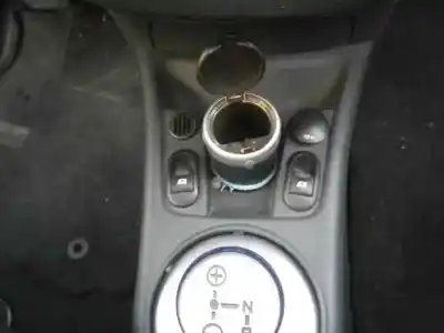 Veículo de Sucata citroen c2 vts do ano 2003 alimentado nfu