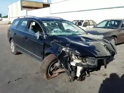 Veicolo di demolizione volkswagen passat b6 variant (3c5) 2.0 tdi dell'anno 2006 alimentato bkp