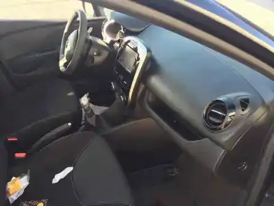 Veicolo di demolizione renault clio iv business dell'anno 2015 alimentato k9k608