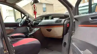 Scrapping Vehicle citroen c8 2.2 hdi 16v premier ii of the year 2005 powered 4hw