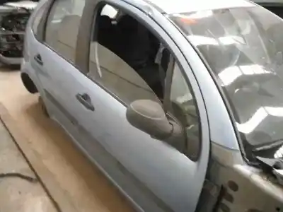 Veículo de Sucata citroen c3 1.1 collection do ano 2003 alimentado hfx