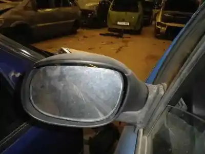 Veículo de Sucata citroen c3 1.1 collection do ano 2003 alimentado hfx