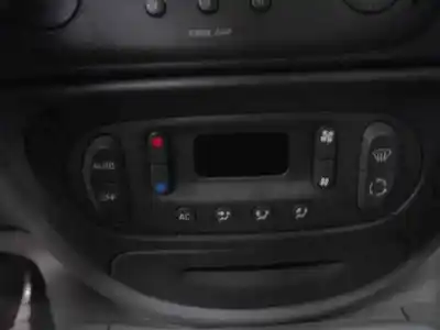 Veicolo di demolizione renault scenic (ja..) 1.6 16v authentique (ja0b/11) dell'anno 2002 alimentato k4ma7