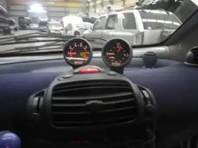Veículo de Sucata smart coupe passion do ano 2001 alimentado m160