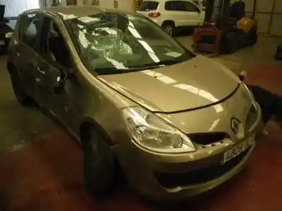 Scrapping Vehicle renault clio iii authentique of the year 2009 powered k9k766