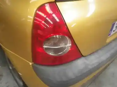 Здавання транспортного засобу renault   року 2002 потужний d7fg7