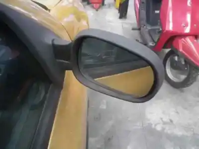 Здавання транспортного засобу renault   року 2002 потужний d7fg7