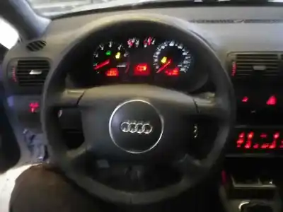 Scrapping Vehicle audi a3 (8l) 1.6 ambiente of the year 2002 powered avu