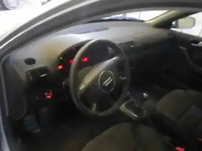 Scrapping Vehicle audi a3 (8l) 1.6 ambiente of the year 2002 powered avu