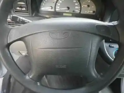 Veicolo di demolizione daewoo tacuma sx-plus dell'anno 2003 alimentato a16dms