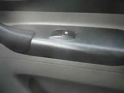 Veicolo di demolizione daewoo tacuma sx-plus dell'anno 2003 alimentato a16dms