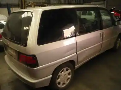 Veículo de Sucata peugeot 806 srdt do ano 1998 alimentado dhyxud9te
