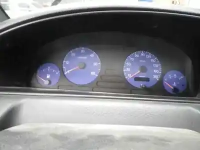 Veículo de Sucata peugeot 806 srdt do ano 1998 alimentado dhyxud9te