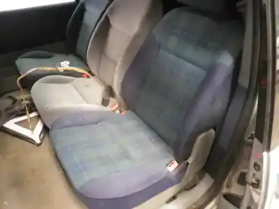 Veículo de Sucata peugeot 806 srdt do ano 1998 alimentado dhyxud9te