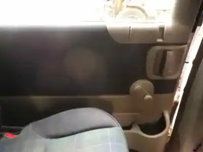 Veículo de Sucata peugeot 806 srdt do ano 1998 alimentado dhyxud9te