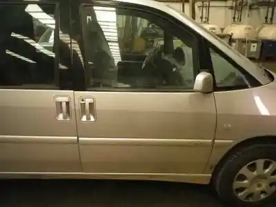 Veículo de Sucata peugeot 806 srdt do ano 1998 alimentado dhyxud9te