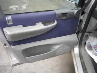 Veículo de Sucata peugeot 806 srdt do ano 1998 alimentado dhyxud9te