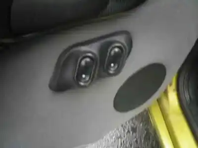 Veículo de Sucata opel tigra 1.4 16v do ano 1999 alimentado x14xe