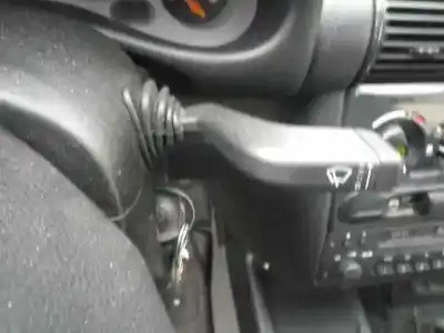 Veículo de Sucata opel tigra 1.4 16v do ano 1999 alimentado x14xe