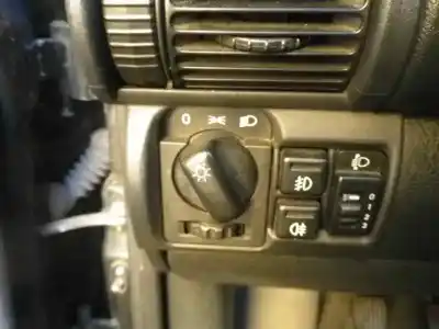 Veículo de Sucata opel tigra 1.4 16v do ano 1994 alimentado 