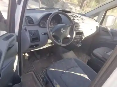 Veículo de Sucata mercedes-benz vito (w639) basic, combi 115 cdi compacto (639.601) do ano 2008 alimentado 646980