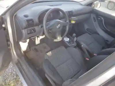 Veicolo di demolizione seat                                               leon (1m1)                                                                                                                                                                                                                                                 signo                                                                                                                                                                                                                                                      dell'anno 2000 alimentato ahf