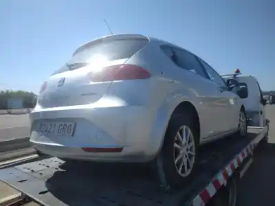 Veículo de Sucata seat leon (1p1) reference do ano 2009 alimentado bls