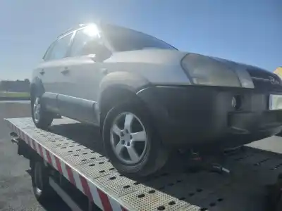 Veículo de Sucata hyundai                                            tucson (jm)                                                                                                                                                                                                                                                2.0 crdi comfort (4wd)                                                                                                                                                                                                                                     do ano 2006 alimentado d4ea