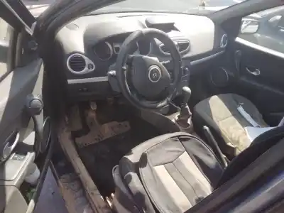 Veículo de Sucata renault clio iii authentique do ano 2008 alimentado k9km7