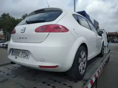 Veículo de Sucata seat leon (1p1) reference do ano 2006 alimentado bxe