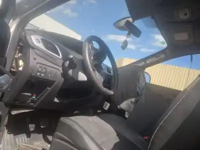 Veículo de Sucata renault scenic iii expression do ano 2009 alimentado k9k832